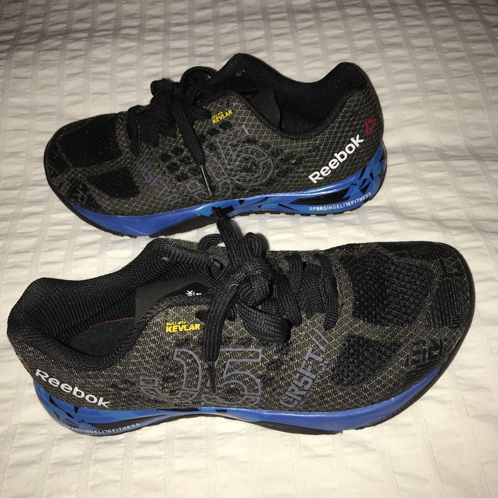 Kids Crossfit nano 5. Like new. Size 4
